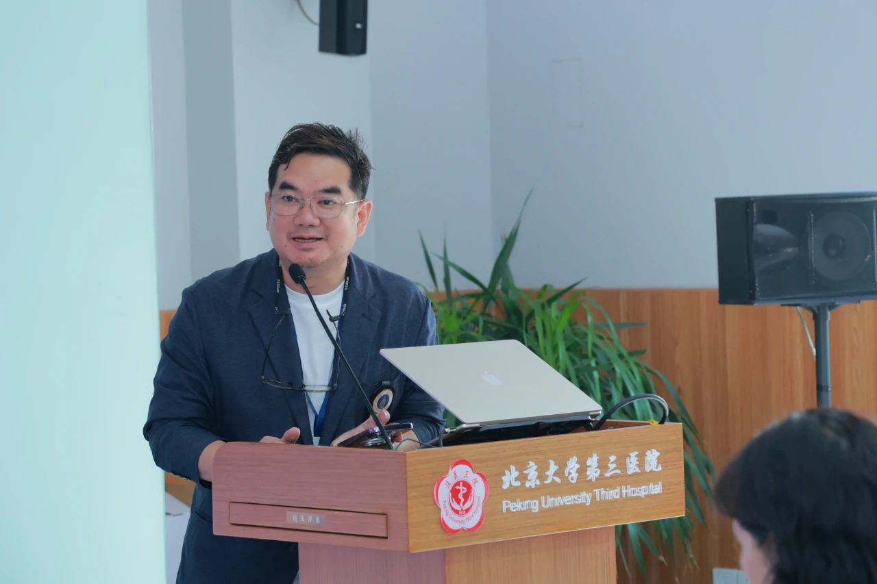 学员代表发言.jpg